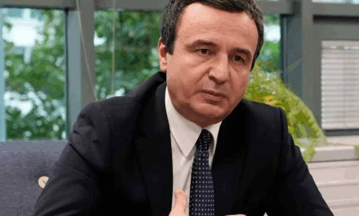 Kryeministri në detyrë Albin Kurti zhvillon takim me liderët politikë për konstituimin e Kuvendit
