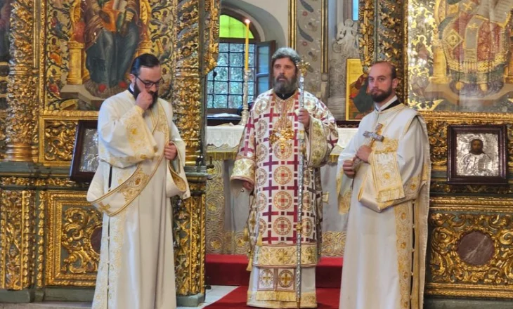 Kryepeshkop Joani mban meshë dhe fjalë tërësisht në shqip në Kishën e Patriakanës së Stambollit