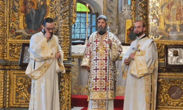 Kryepeshkop Joani mban meshë në shqip në Kishën e Patriakanës së Stambollit