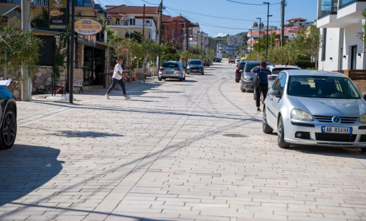 Ksamil, 54-vjeçari i zë shtëpinë 38-vjeçares, i ndërron bravën dhe vendos kamera