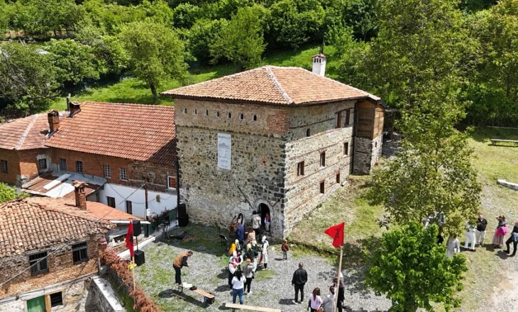 Kulla e Kurpalëve në Letaj, Has, tashmë është restauruar dhe pret vizitorë, vendas dhe të huaj