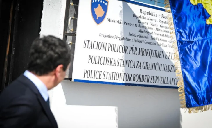 Kurti përuroi stacionin e ri policor në kufi me Serbinë