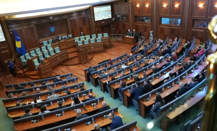 Kushtetuesja: Kuvendi duhet të konstituohet brenda 30 ditësh