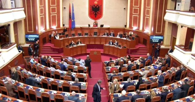 Kuvendi nuk u mblodh të enjten, caktohet data e re e seancës