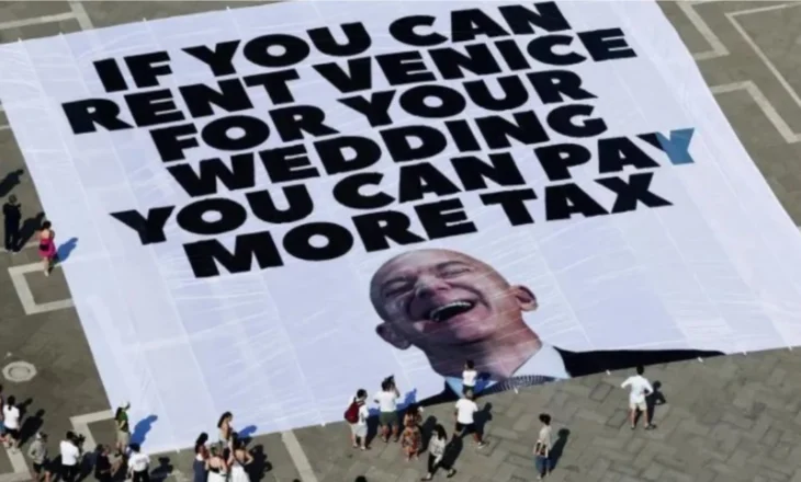 “Larguam njërin nga njerëzit më të fuqishëm në botë”, Jeff Bezos ndryshon vendin e dasmës, protestuesit në Venecia: Fitore e madhe!