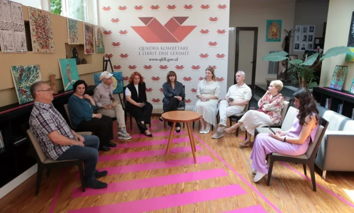 Letërsia për fëmijë, në QKLL një diskutim mes shkrimtarëve