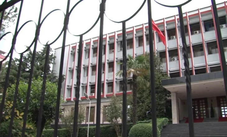 Lufta me Iranin/ 5 shqiptarët në Izrael largohen në mënyrë të sigurt drejt Egjiptit