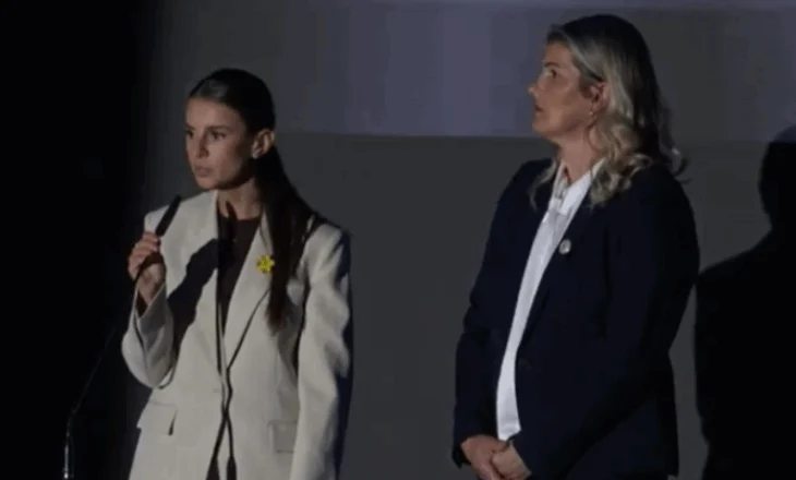 “Lufta nuk mbaron kur heshtin armët”- rrëfim i fuqishëm i vajzës së të mbijetuarës së dhunës seksuale gjatë luftës në Kosovë