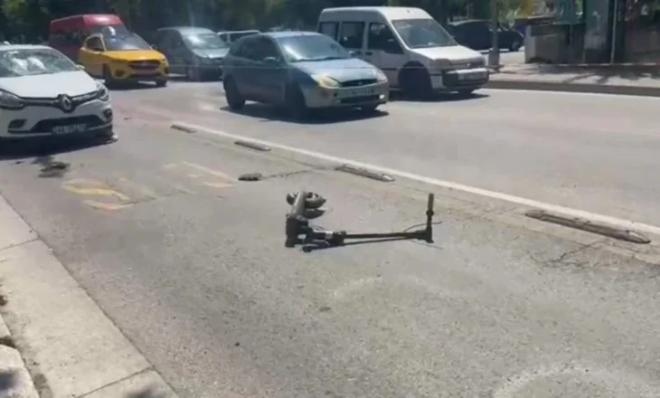 Makina përplasi tre të miturit me monopatinë në Tiranë, shoferi lihet në “arrest në shtëpi”