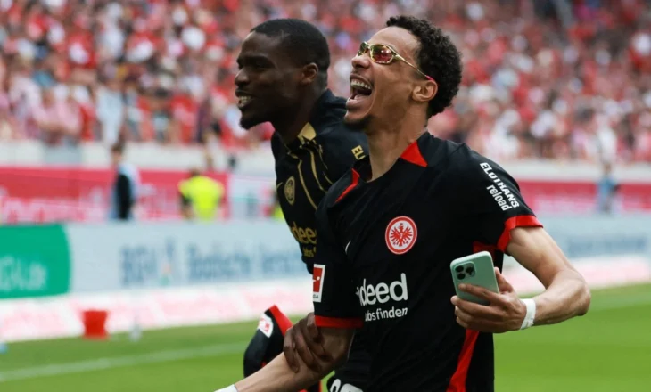 Man. United hidhet në sulm për sulmuesin e Bundesligës, 100 milionë euro për 22-vjeçarin