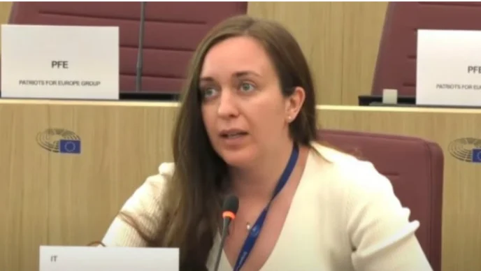 Marrëveshja me Italinë për emigrantët, anëtarja e PE: Ka probleme ligjore dhe mungon transparenca