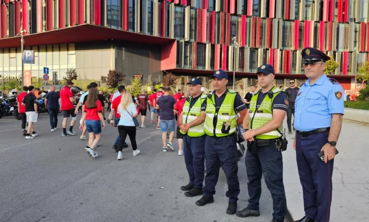 Masat për ndeshjen Shqipëri-Serbi, Proda falënderon efektivët dhe qytetarët