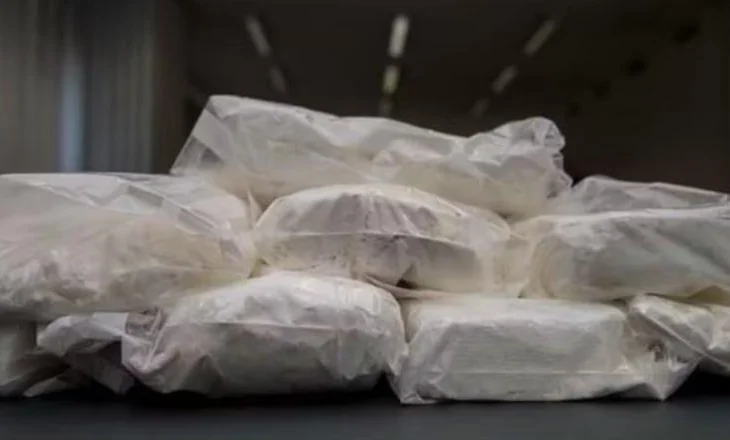 Me 9 kg kokainë të pastër në makinë, 23-vjeçari shqiptar arrestohet në kufirin zviceran, vlera e drogës mbi 1 mln euro