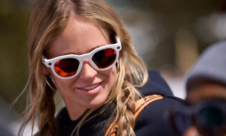 Meta lançon syzet inteligjente Oakley
