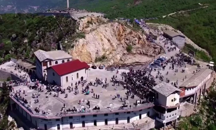 Mijëra besimtarë i drejtohen Kishës së Shna Ndout në përmbyllje të pelegrinazhit 13-javor