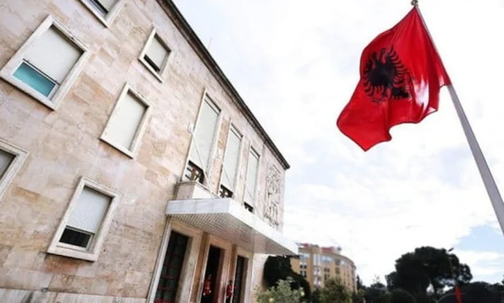 Ministrisë së Financave, aksionari i parë në Bankën Shqiptare të Zhvillimit