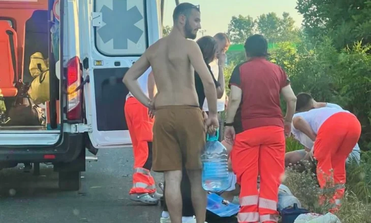 MINUTA E FUNDIT – Aksident në aksin Shkodër- Muriqan, përfundojnë në spital drejtuesit e mjeteve motorike…