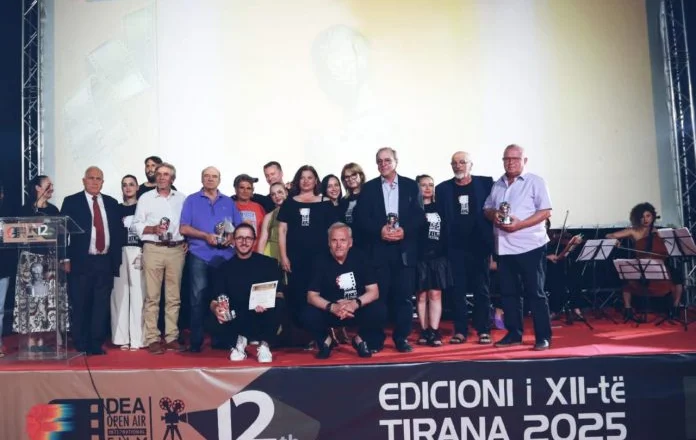 Ndahen çmimet e edicionit të 12-të të Festivalit Ndërkombëtar të Filmit DEA OPEN AIR