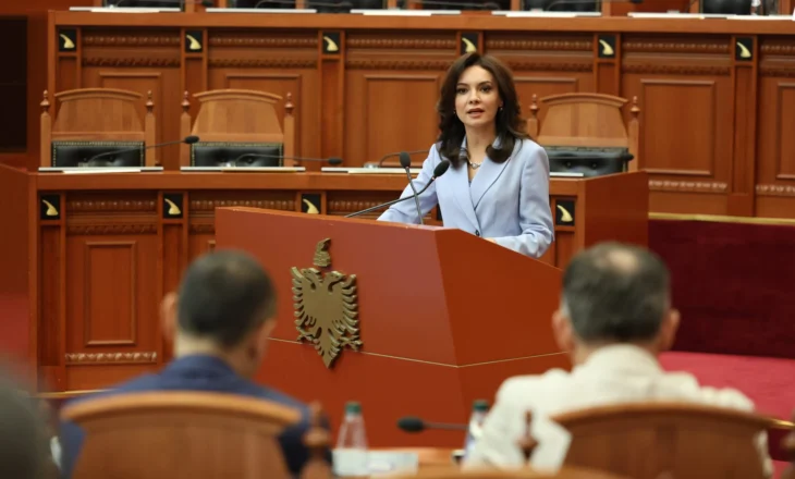 Ndarja nga jeta e Bukoshit, kryeparlamentarja Spiropali: Aktor në rreshtin e parë të skenës së historisë moderne të Kosovës