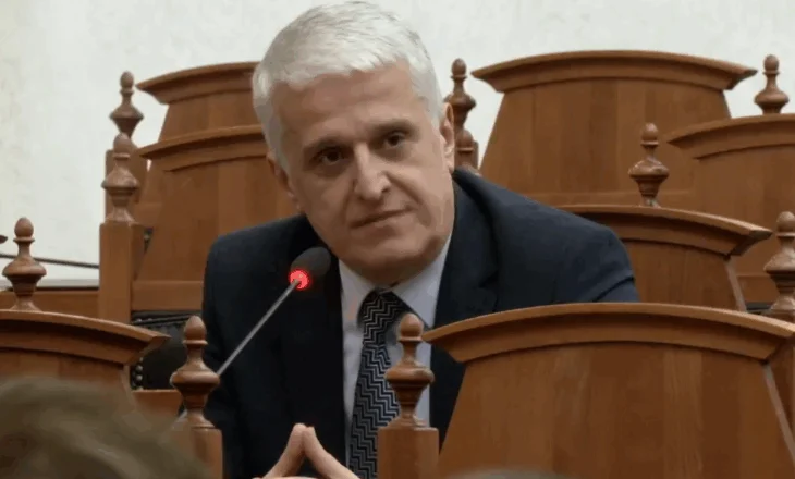 Ndarja nga jeta e Bukoshit, reagon Majko: Një politikan i dorës së parë që nuk imitoi askënd
