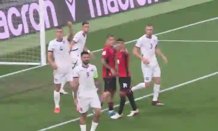 Ndeshja Shqipëri-Serbi/ Arrestohen 2 persona që gjuajtën me sende të forta, pranga dhe punonjësit të SHRSF