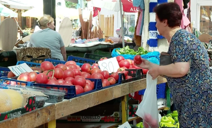 Ngadalësohet inflacioni në maj/ Më shtrenjtë vijojmë të paguajmë për ushqimet. Restorantet dhe argëtimin