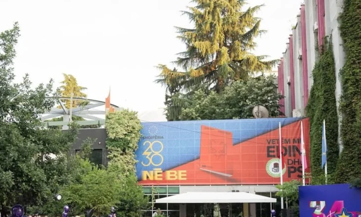Nis shkolla verore për deputetët e rinj të PS! Fatmir Xhafaj mban leksionin e parë