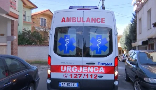 Një 4-vjeçare bie nga ballkoni