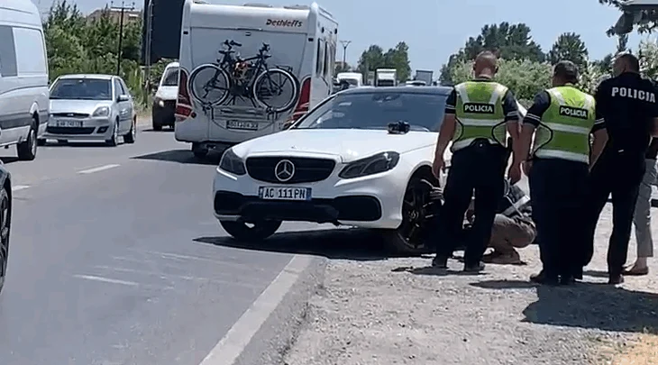 Nuk i ndaloi postbllokut, policia qëllon me armë drejt të riut! Detajet nga ngjarja
