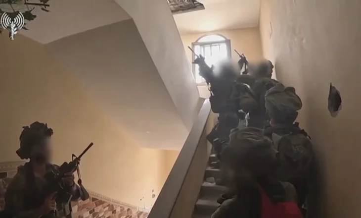 Nuk ndalet masakra në Gaza, Izraeli vret 17 palestinezë, plaçkiten 40 kamionë me ndihma
