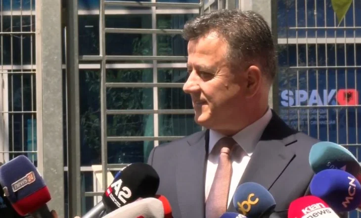 Pas dëshmisë së tij në Prokurorinë e Posaçme, deputeti Flamur Noka del i qetë nga ambjentet e SPAK: Më thirrën për…