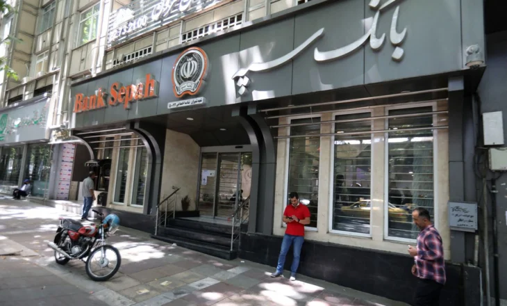Pas goditjeve ushtarake, Irani pëson sulm kibernetik në bankën shtetërore, Izraeli merr përgjegjësinë