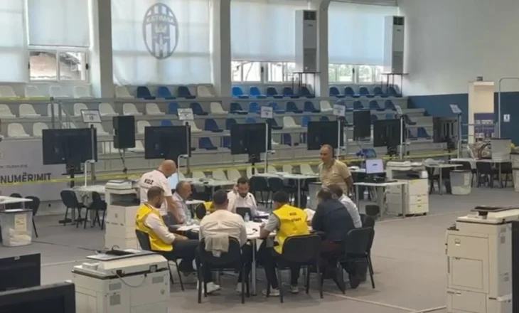 Përfundon procesi i verifikimit të votave të qarkut Elbasan
