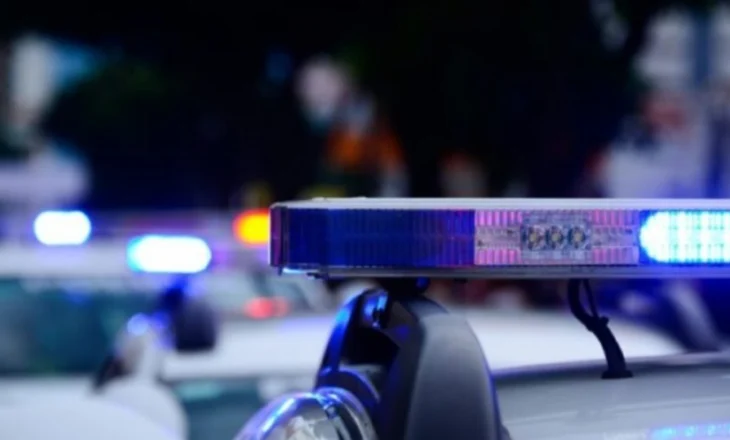 Përleshje me thika në Shkup, plagosen rëndë tre persona, mes tyre një 14-vjeçar