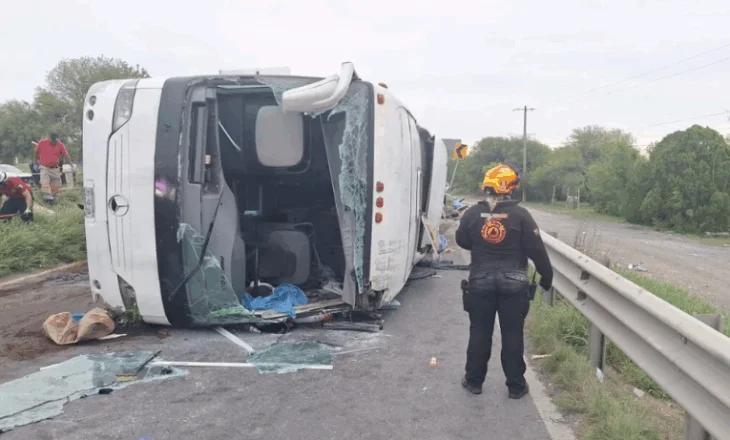 Përmbyset autobusi, 11 viktima dhe dhjetëra të plagosur