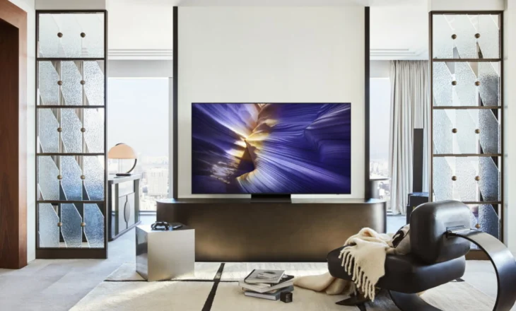 Përmirëso përvojën tënde të lojërave këtë verë me Samsung OLED