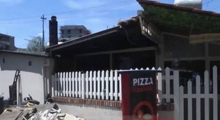 Plagosja e kamarierit 15-vjeçar në piceri, arrestohet autori i dyshuar