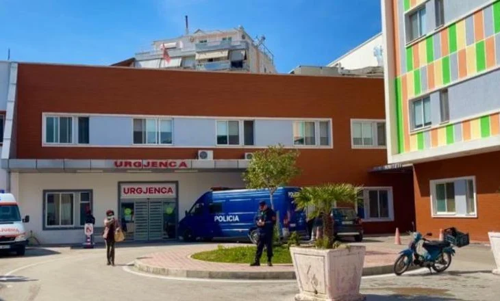 Po vizitonte Butrintin me guidën e të huajve, humb jetën turisti në Sarandë, shkak dyshohet…