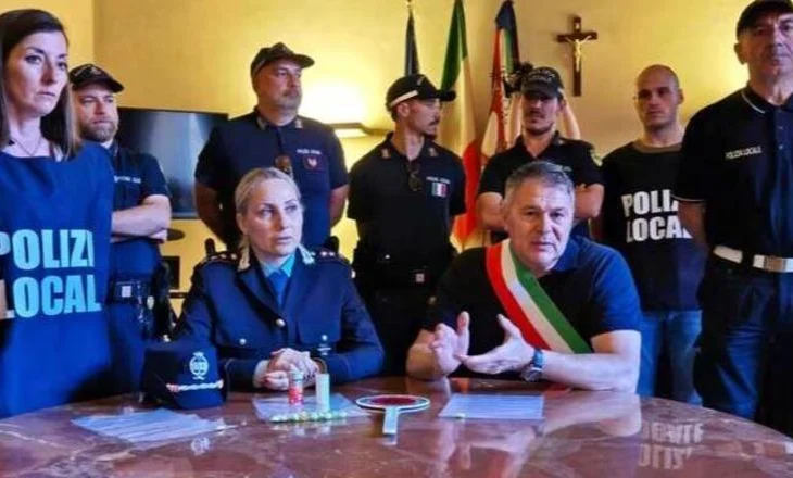 Policia Bashkiake çmonton grupin e shitësve të drogës, arrestohen dy shqiptarët 20-vjeçarë në Itali