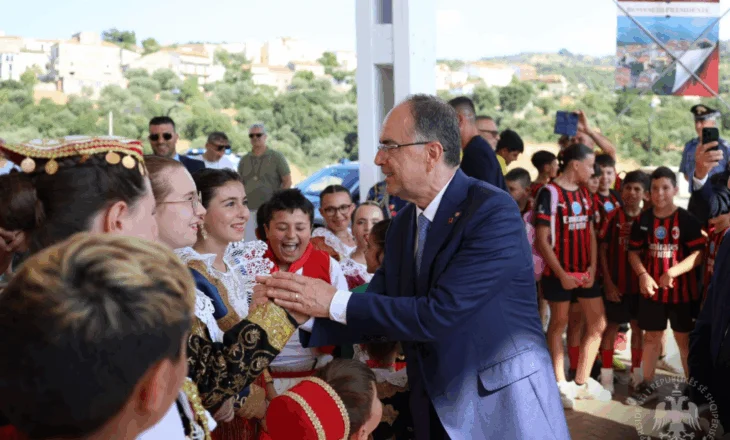 Presidenti Begaj në Kalabri: Arbëreshët janë rrënja, Shqipëria është trungu!