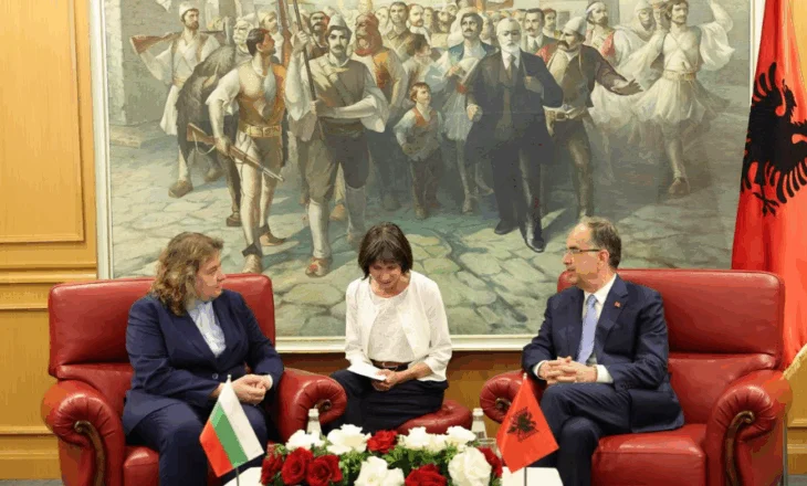 Presidenti Begaj pret kryetaren e Kuvendit të Bullgarisë: Marrëdhëniet tona bazohen në miqësinë tradicionale