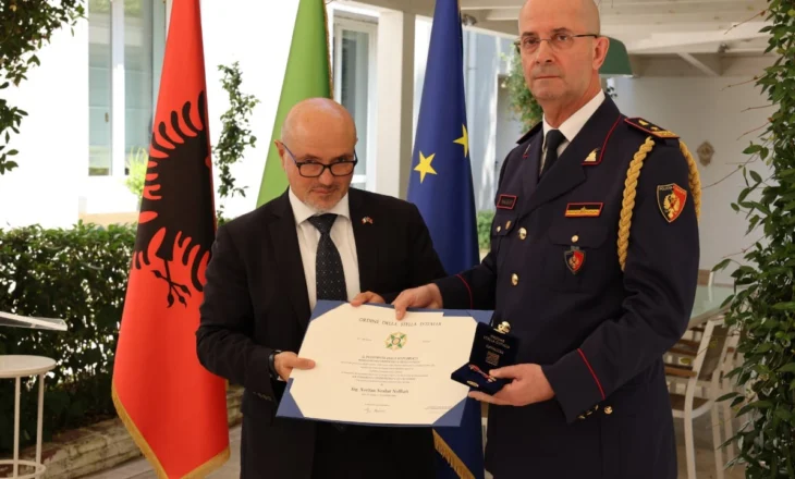 Presidenti i Italisë dekoron me titullin “Kalorës i Urdhrit të Yllit të Italisë”, drejtorin e Policisë Kriminale dhe Drejtorin Antiterrorit