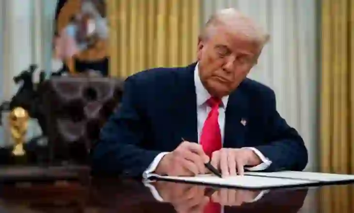 Presidenti Trump tërheq nominimin e aleatit të Musk, Isaacman, si kreu i NASA-s