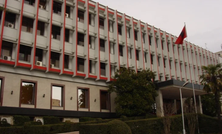 Projektligji i ri për Shërbimin e Jashtëm/ Testim për të gjithë diplomatët dhe krijimi i Akademisë Diplomatike
