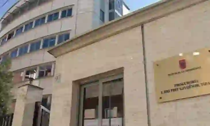 Prokuroria e Tiranës sekuestron 9000m2 tokë në Fushë-Prezë – Detajet
