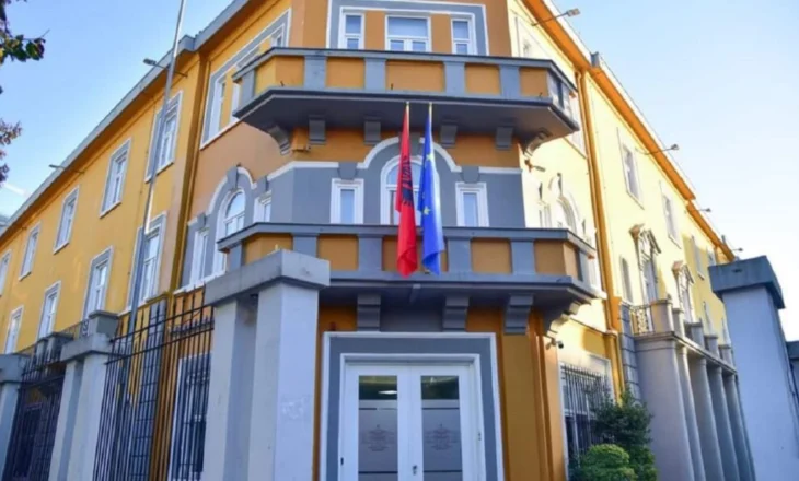 Publikimi i tezave të lëndëve me zgjedhje, Ministria e Arsimit: Nuk është cënuar procesi i testimit