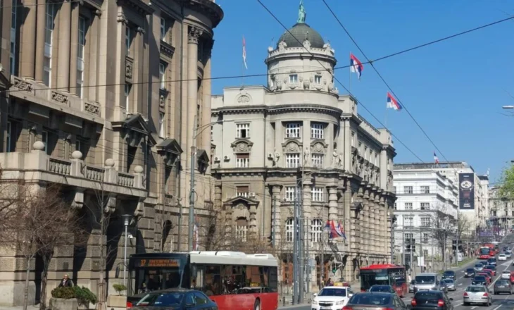 Publikohet sondazhi i ri, serbët pranojnë realitetin: Pa njohur Kosovën, nuk ka BE