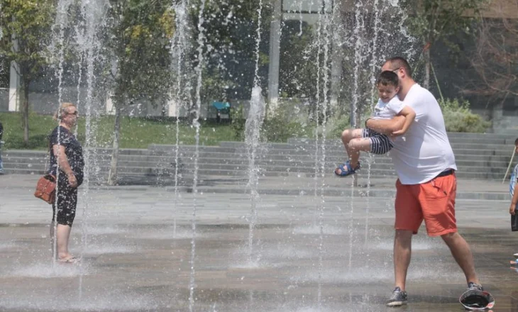 Qershori, deri në 36 gradë Celcius, meteorologu: Temperaturat e larta nisin që në mëngjes…