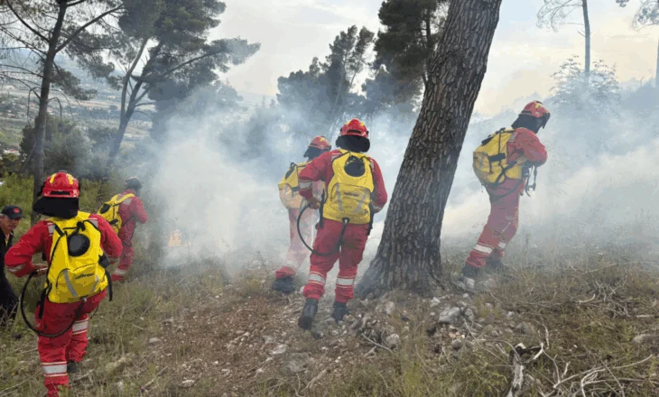 Qirinjtë në vendin e shenjtë dyshohet se shkaktuan zjarrin në Krastë të Elbasanit