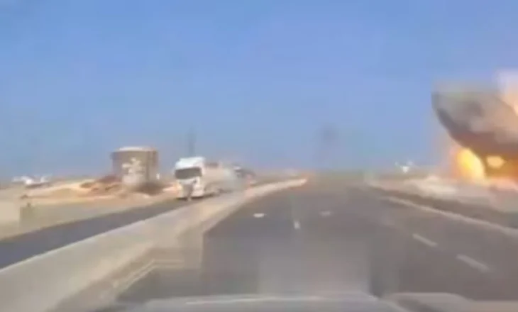Raketa iraniane godet centralin elektrik në Ashdod, gazetari i TCH raporton nga krateri që shkaktoi shpërthimi